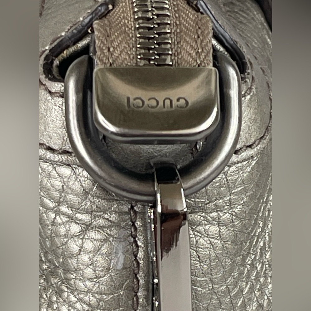 Gucci Soho Tote w/ Zipper - Picture 6 of 16